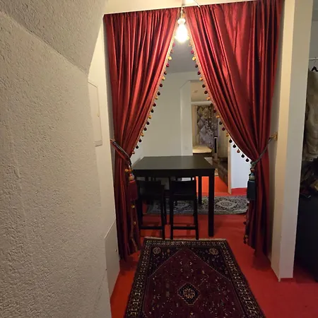 公寓 Charming In Old Town *